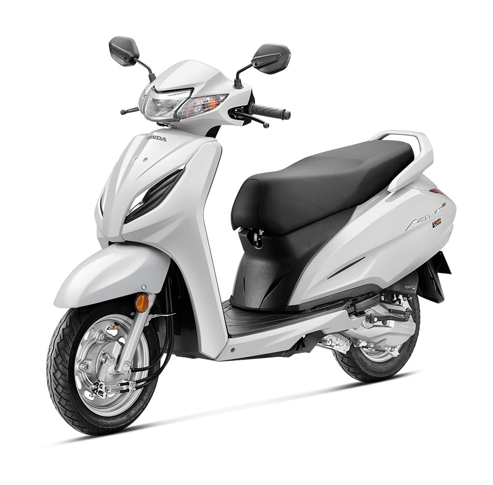 Honda scooters at the showroom